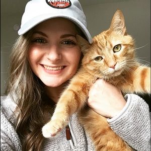 Meet your Posher, Julie